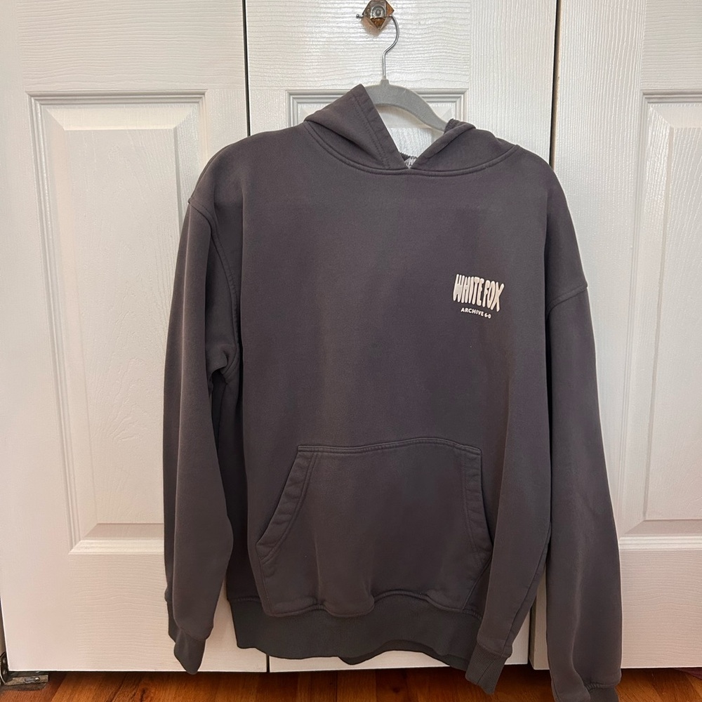 White Fox Boutique Gray Sweatshirt Hoodie